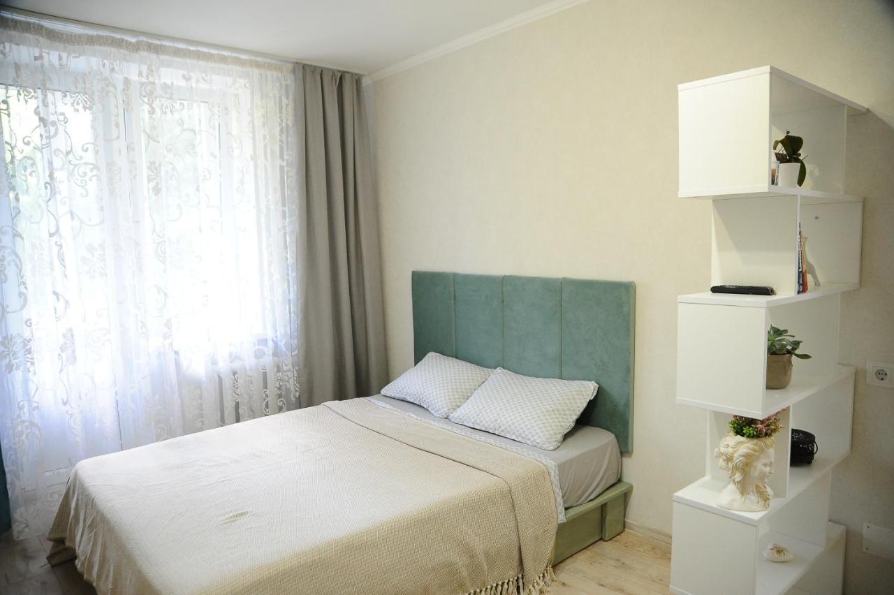 Cozy Center Apartment *